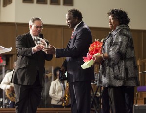 Dr. David Roebuck (left), presents the Spirit of Azusa Award to Dr. Wallace Sibley, while his wife, Dorothy looks on. (click on image to enlarge)